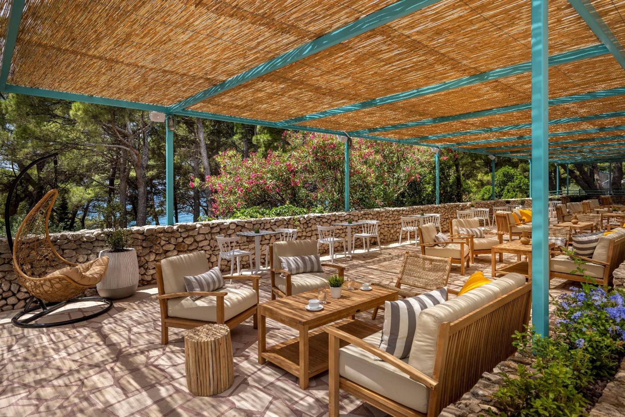 Sunny Makarska By Valamar Exteriör bild